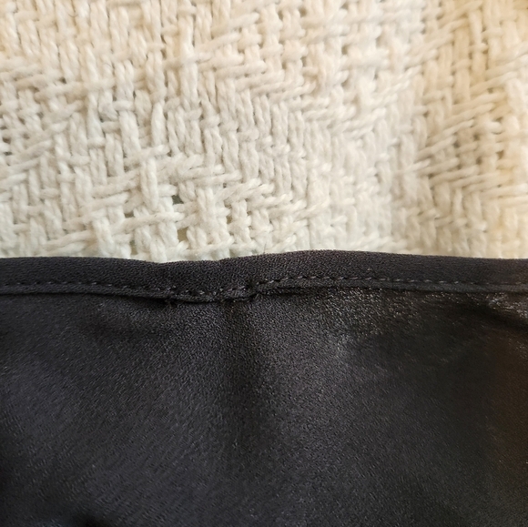 LOFT by Ann Taylor Black and White Striped Romper Size 4P - Picture 9 of 9